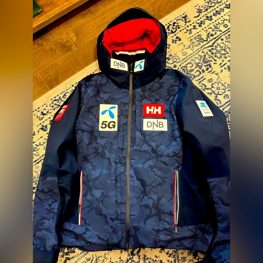 Men’s XL Helly Hansen Ski Jacket